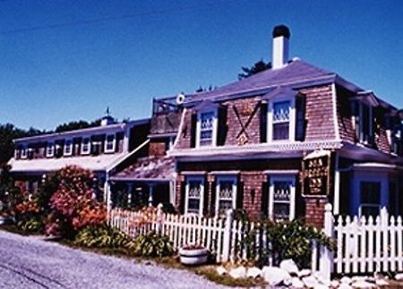 Sea Breeze Inn 哈亚尼斯港 外观 照片