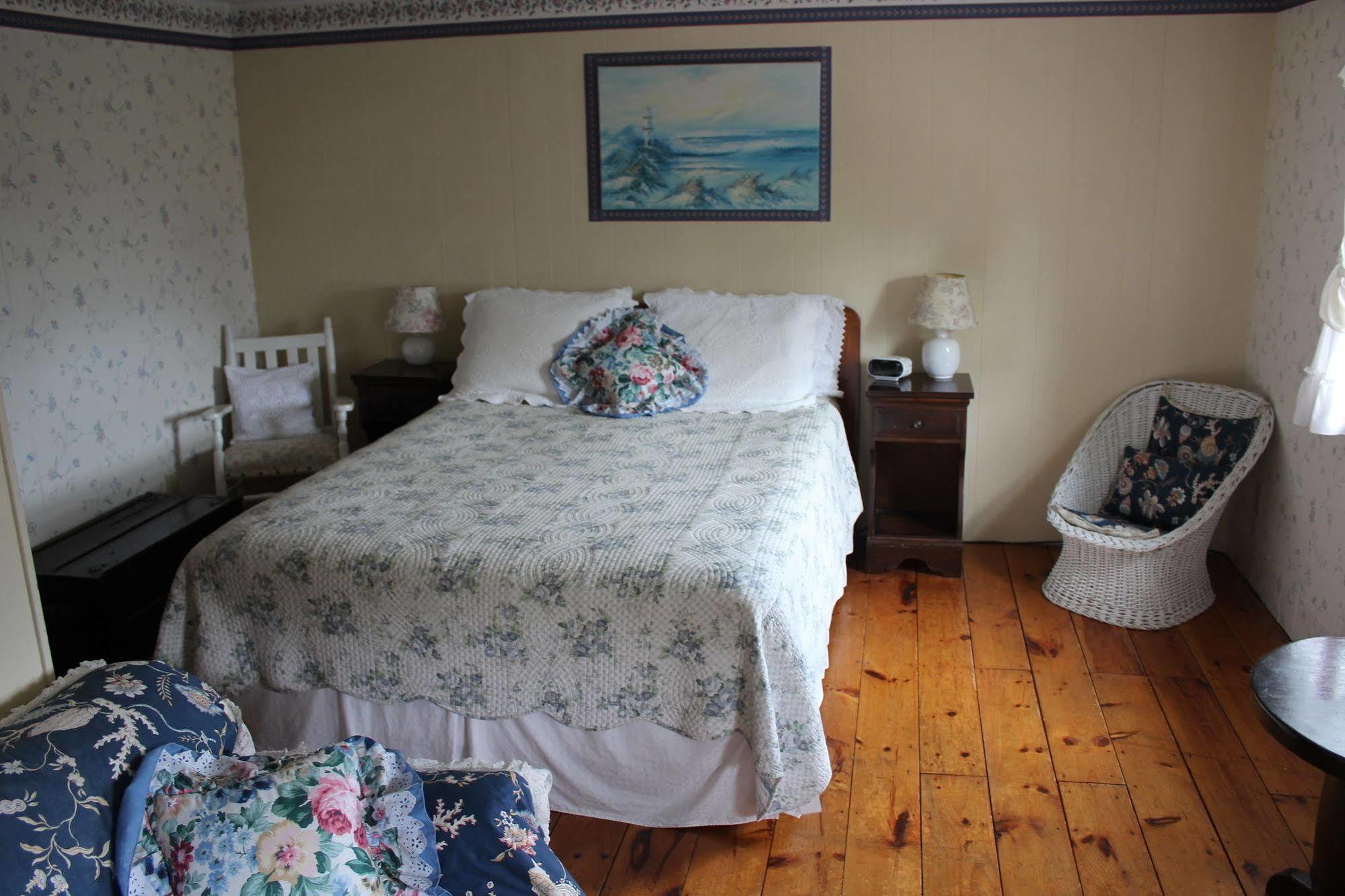 Sea Breeze Inn 哈亚尼斯港 外观 照片